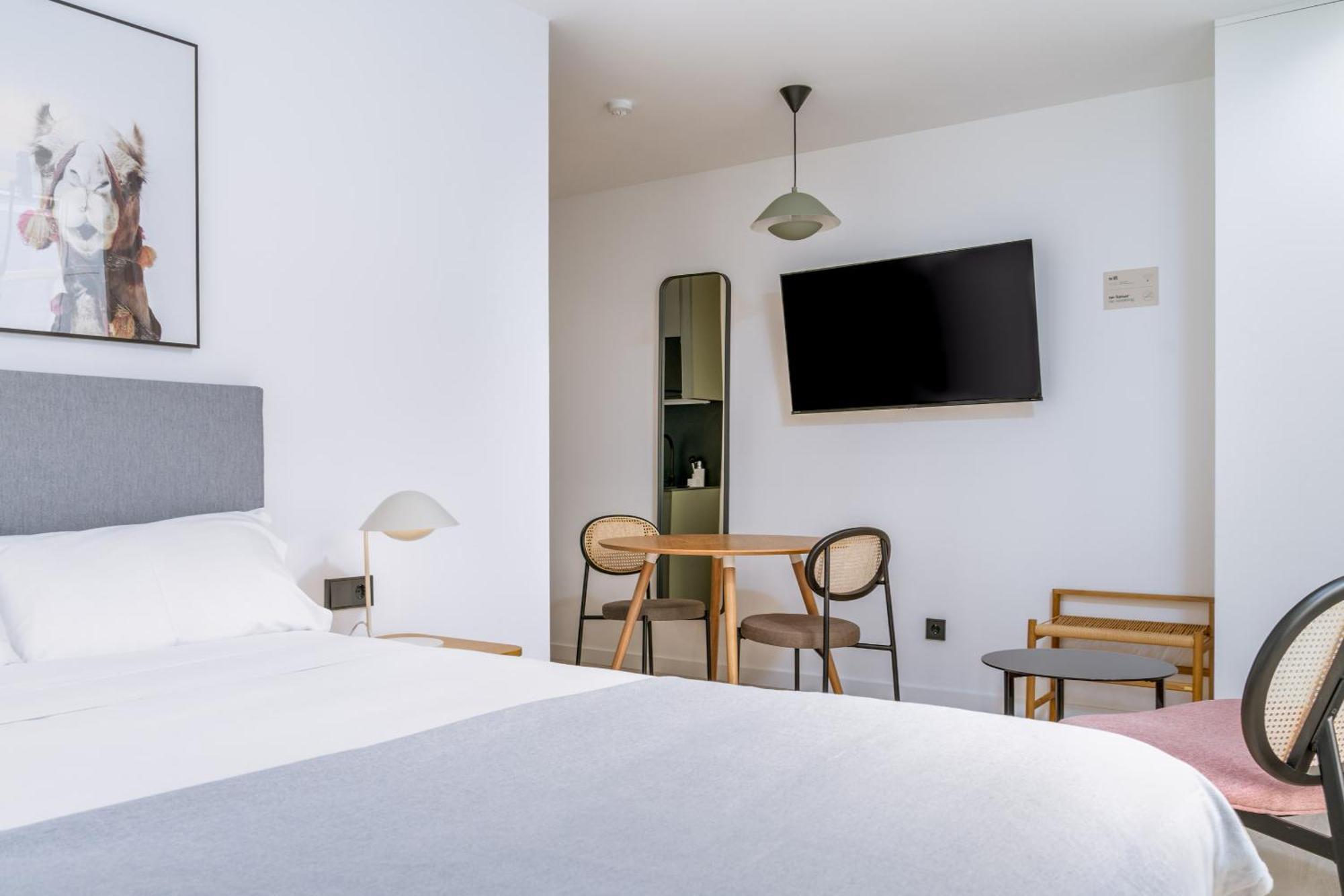 Limehome Santiago De Compostela Habitación foto